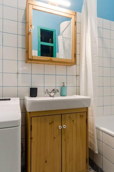 Cosy Apartment In Party District K30 บูดาเปสต์ ภายนอก รูปภาพ