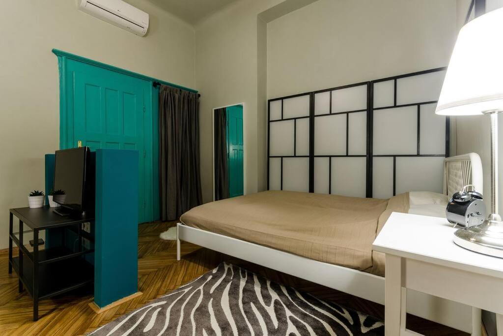 Cosy Apartment In Party District K30 บูดาเปสต์ ภายนอก รูปภาพ